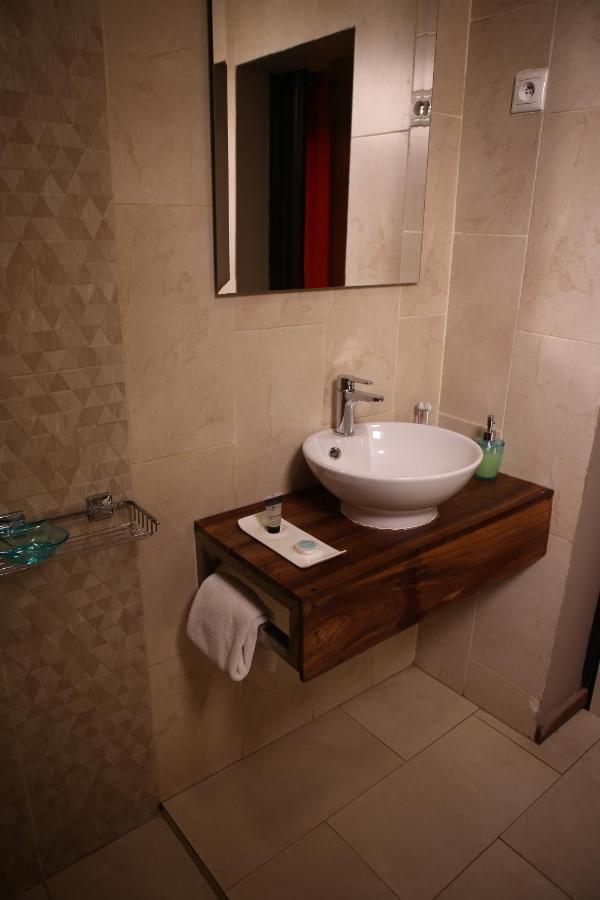 Au Bord De L'Eau Bamako Exterior foto