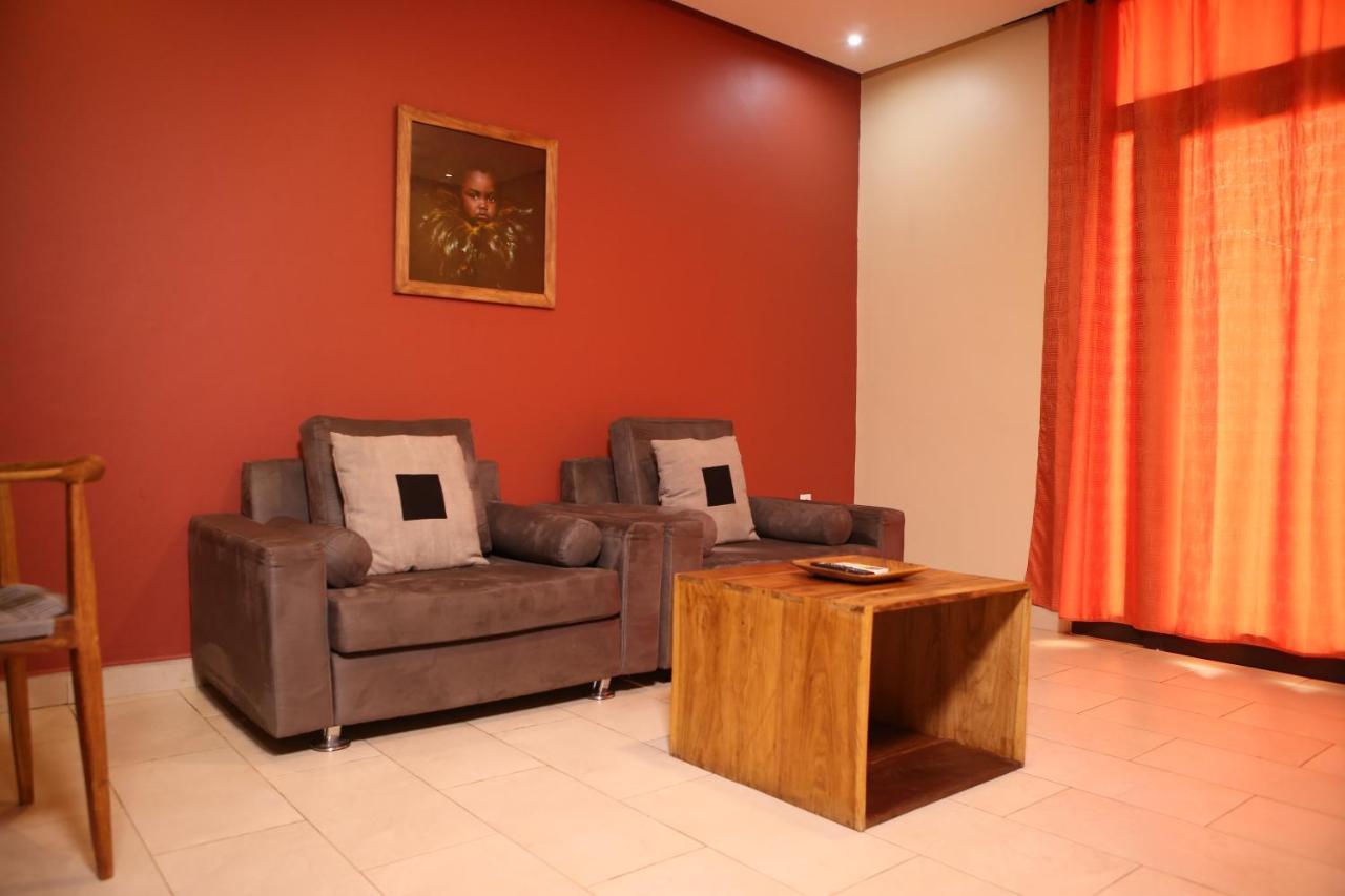 Au Bord De L'Eau Bamako Exterior foto