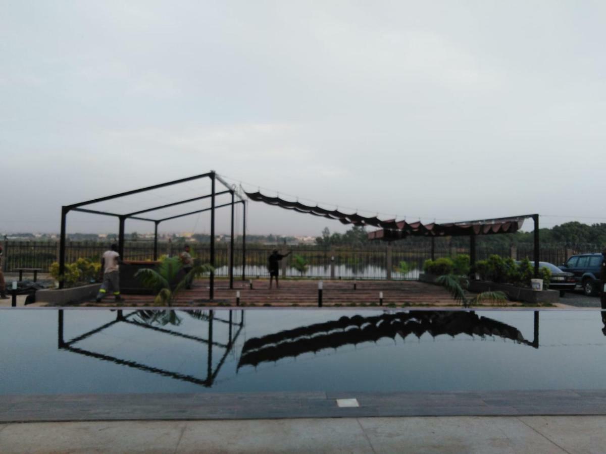 Au Bord De L'Eau Bamako Exterior foto