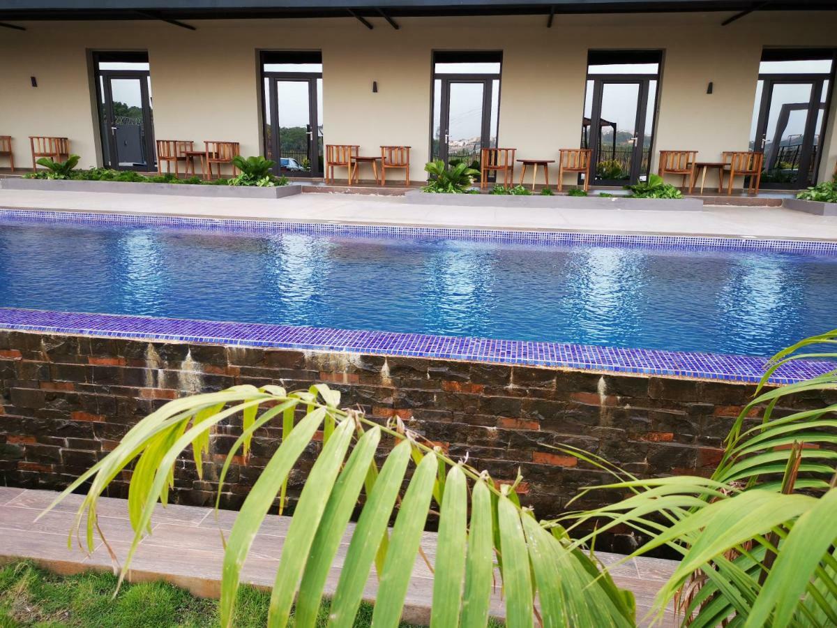 Au Bord De L'Eau Bamako Exterior foto