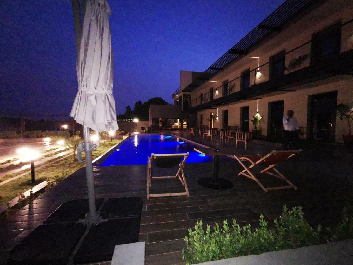 Au Bord De L'Eau Bamako Exterior foto